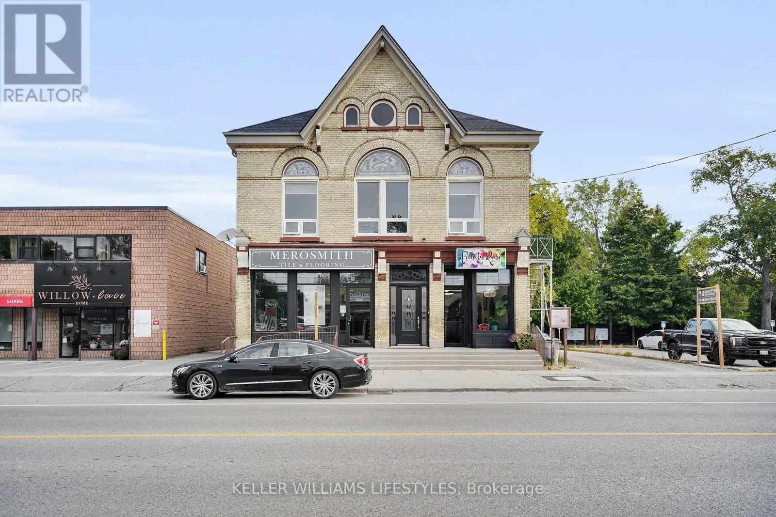 MAIN FLOOR - 22470-22474 ADELAIDE ROAD, #Main Floor