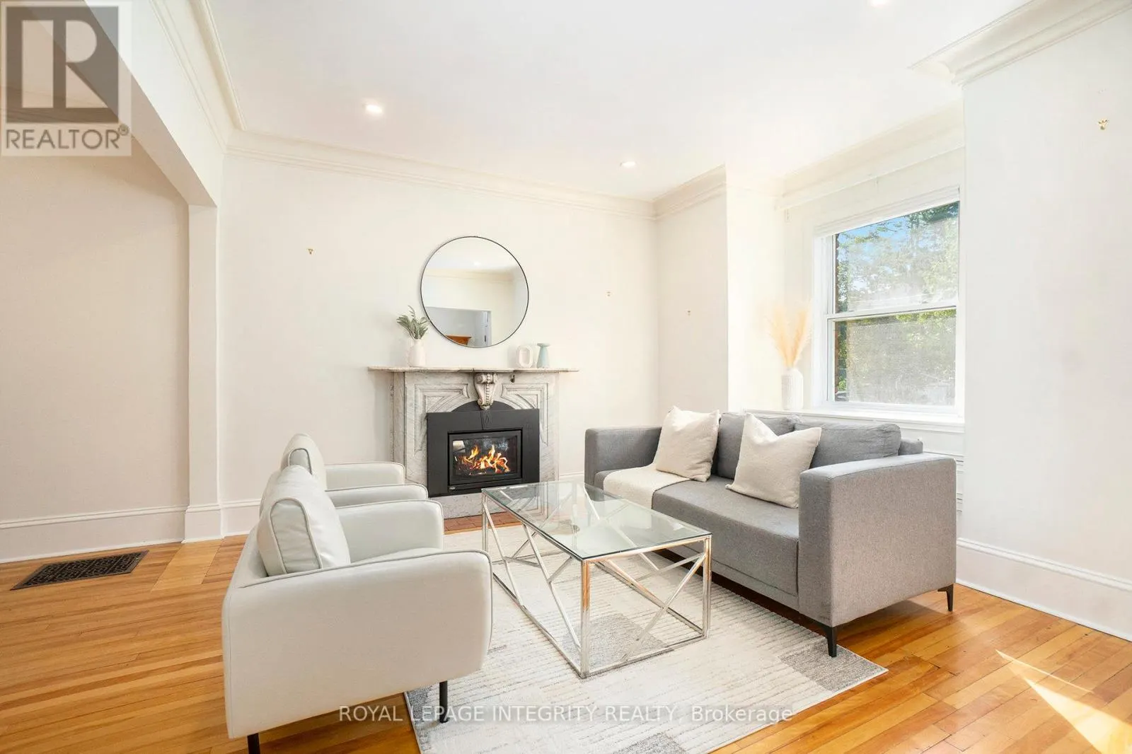 115 SPRINGHURST AVENUE