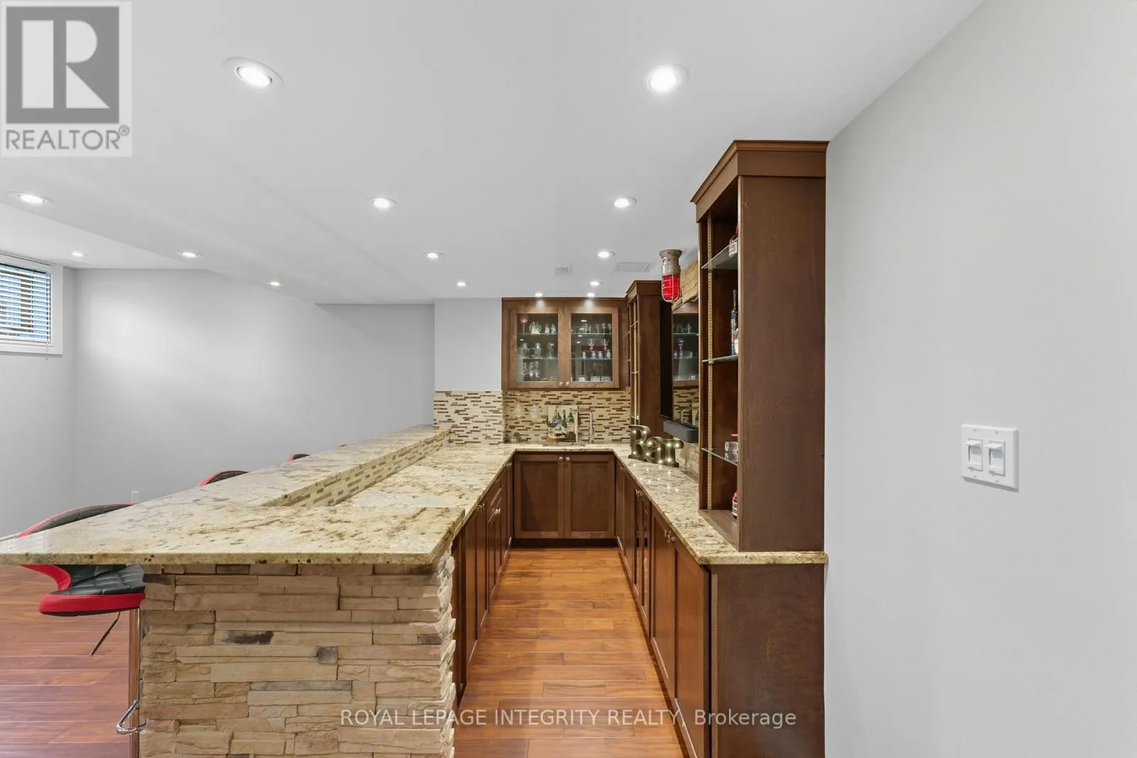 1011 WINTERSPRING RIDGE