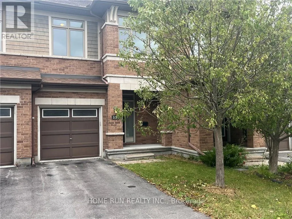 914 FLETCHER CIRCLE