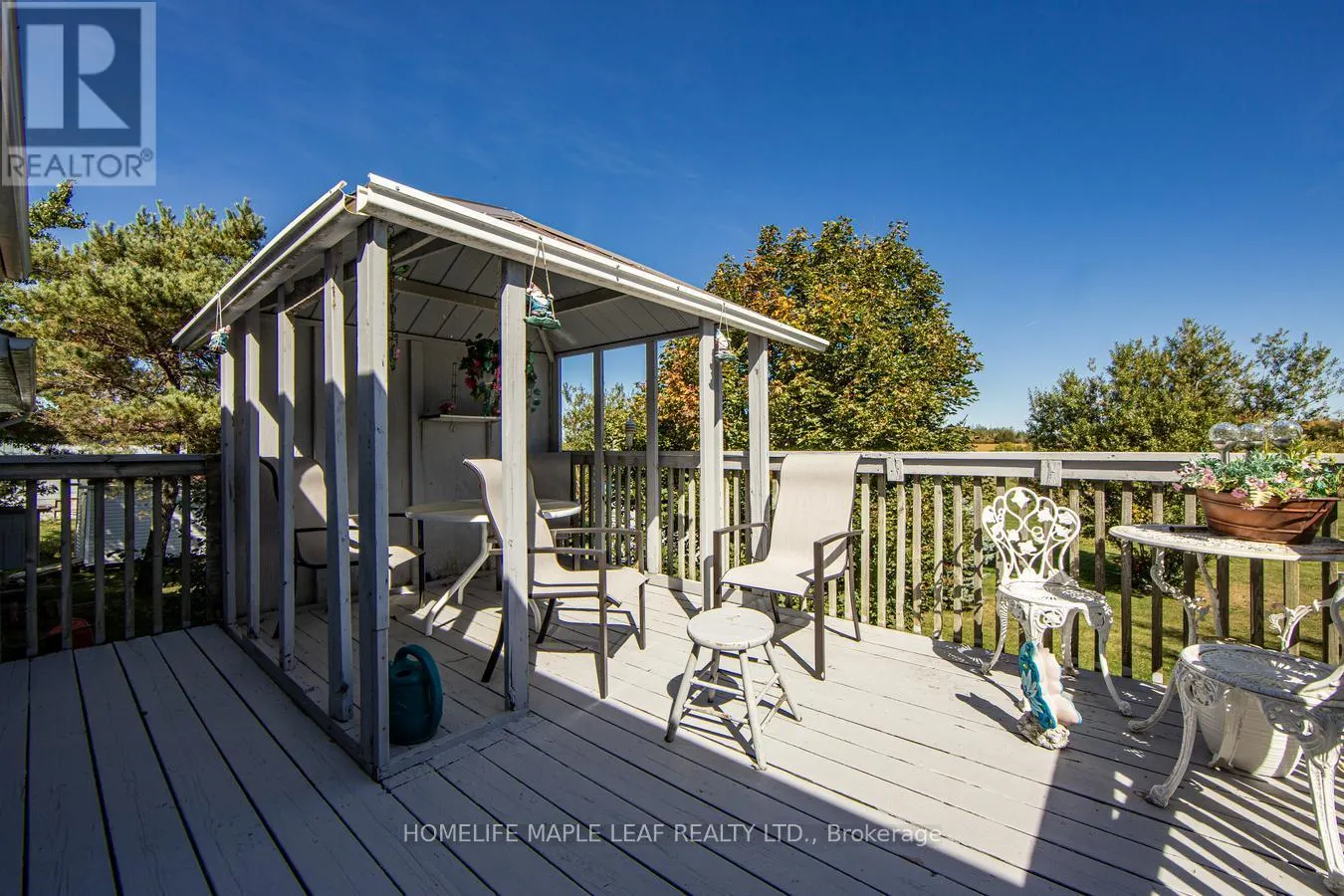 473377 COUNTY ROAD 11