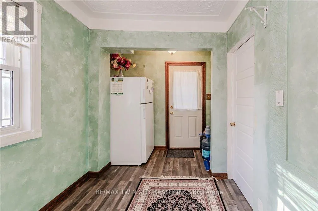 478 GREENFIELD AVENUE