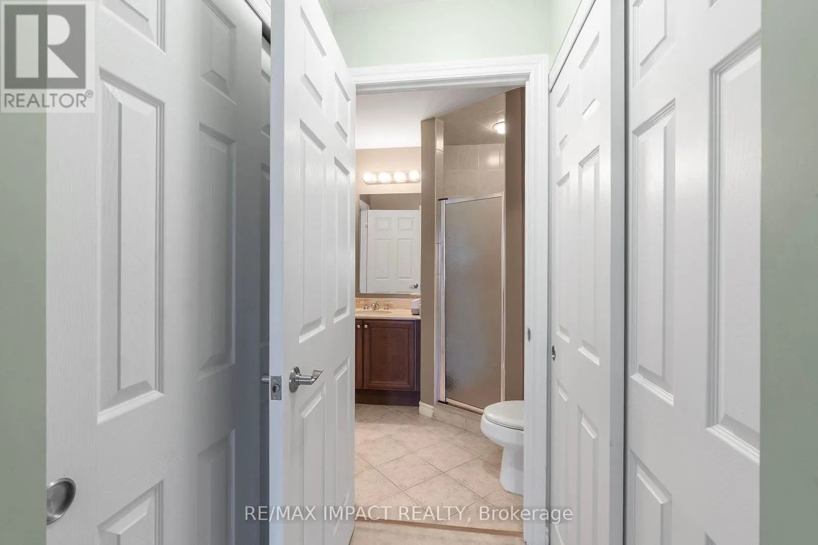 317 - 148 THIRD STREET, #317
