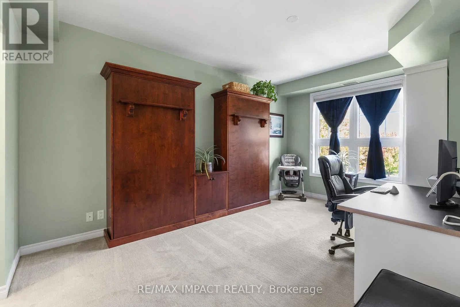 317 - 148 THIRD STREET, #317