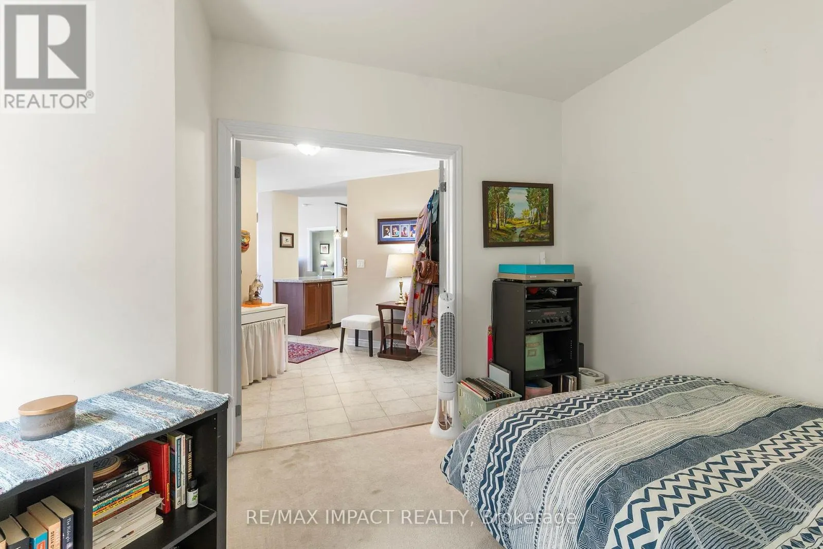 317 - 148 THIRD STREET, #317
