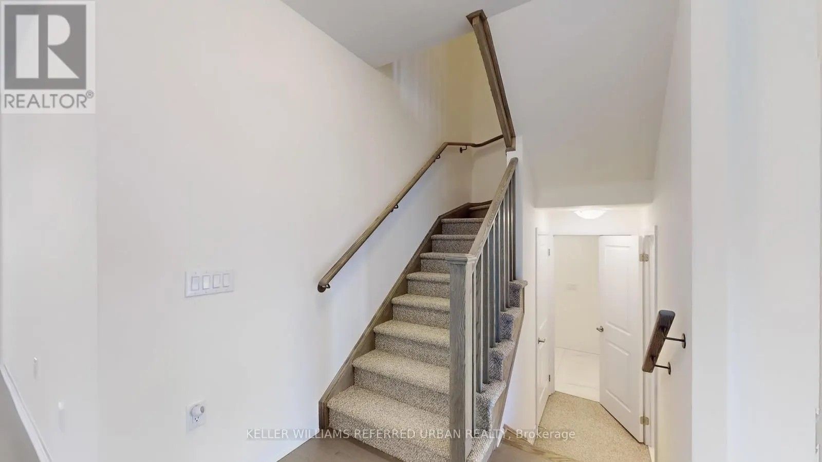 421 ADELAIDE STREET