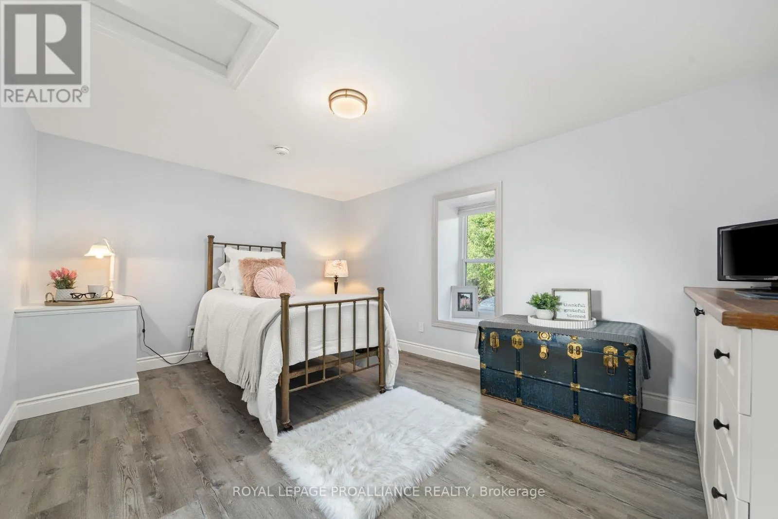 557 CASEY ROAD
