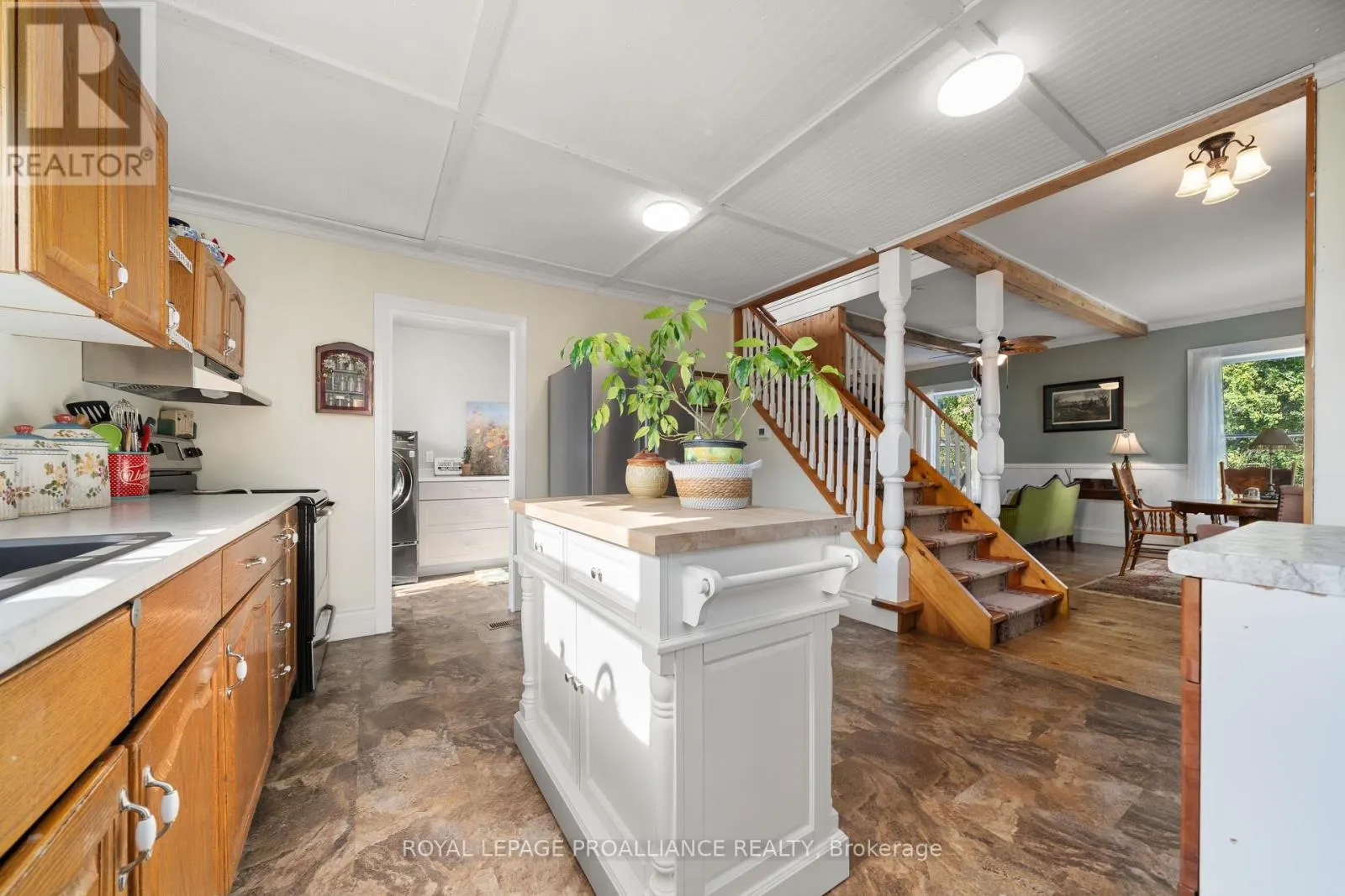 557 CASEY ROAD