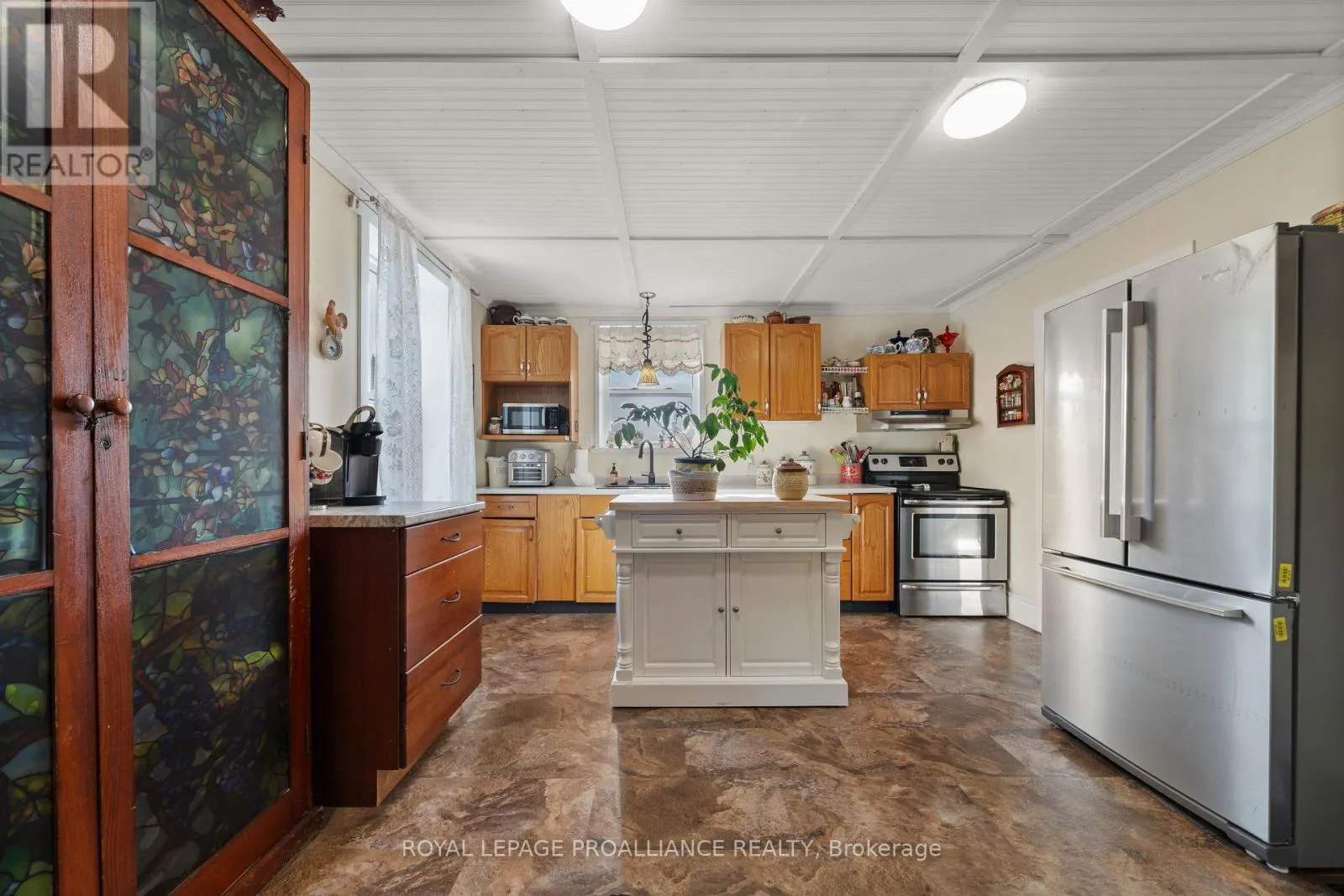 557 CASEY ROAD