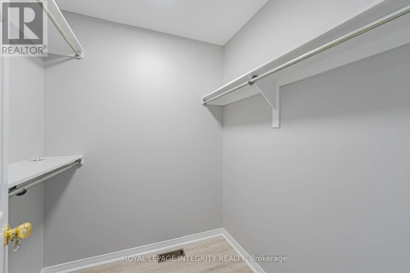 165 KINROSS PRIVATE