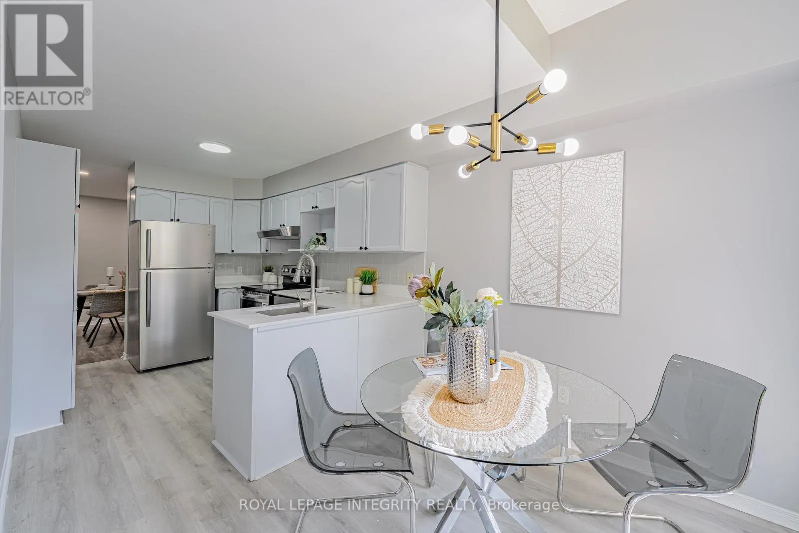 165 KINROSS PRIVATE