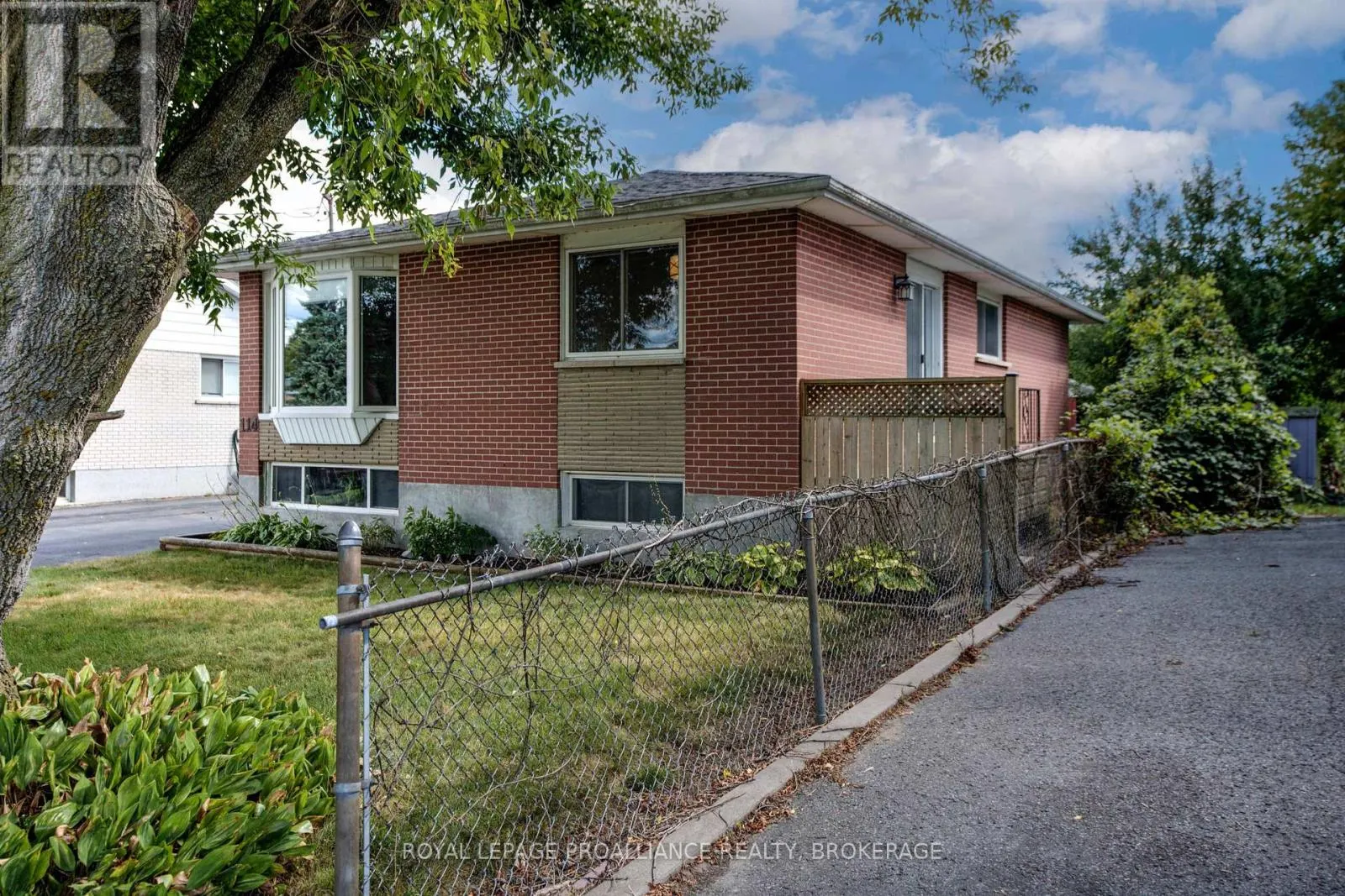 114 DRENNAN STREET