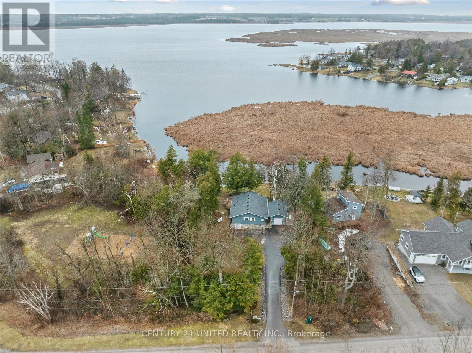 52 BIRCH POINT DRIVE