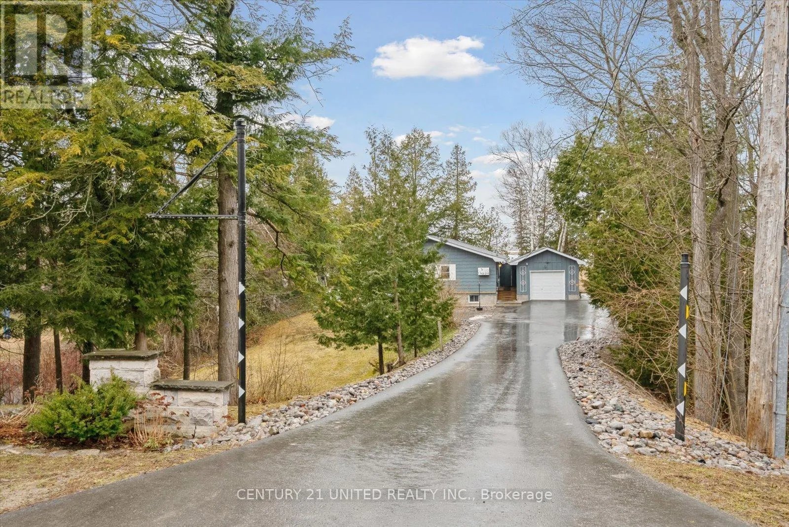 52 BIRCH POINT DRIVE