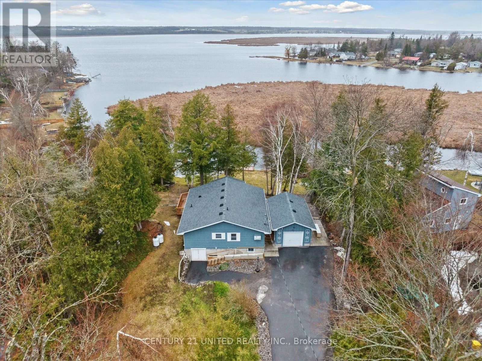 52 BIRCH POINT DRIVE