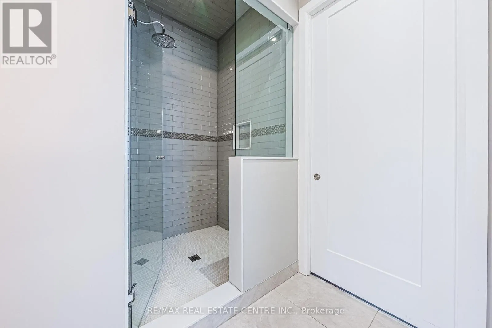 2855 HALDIMAND ROAD 9