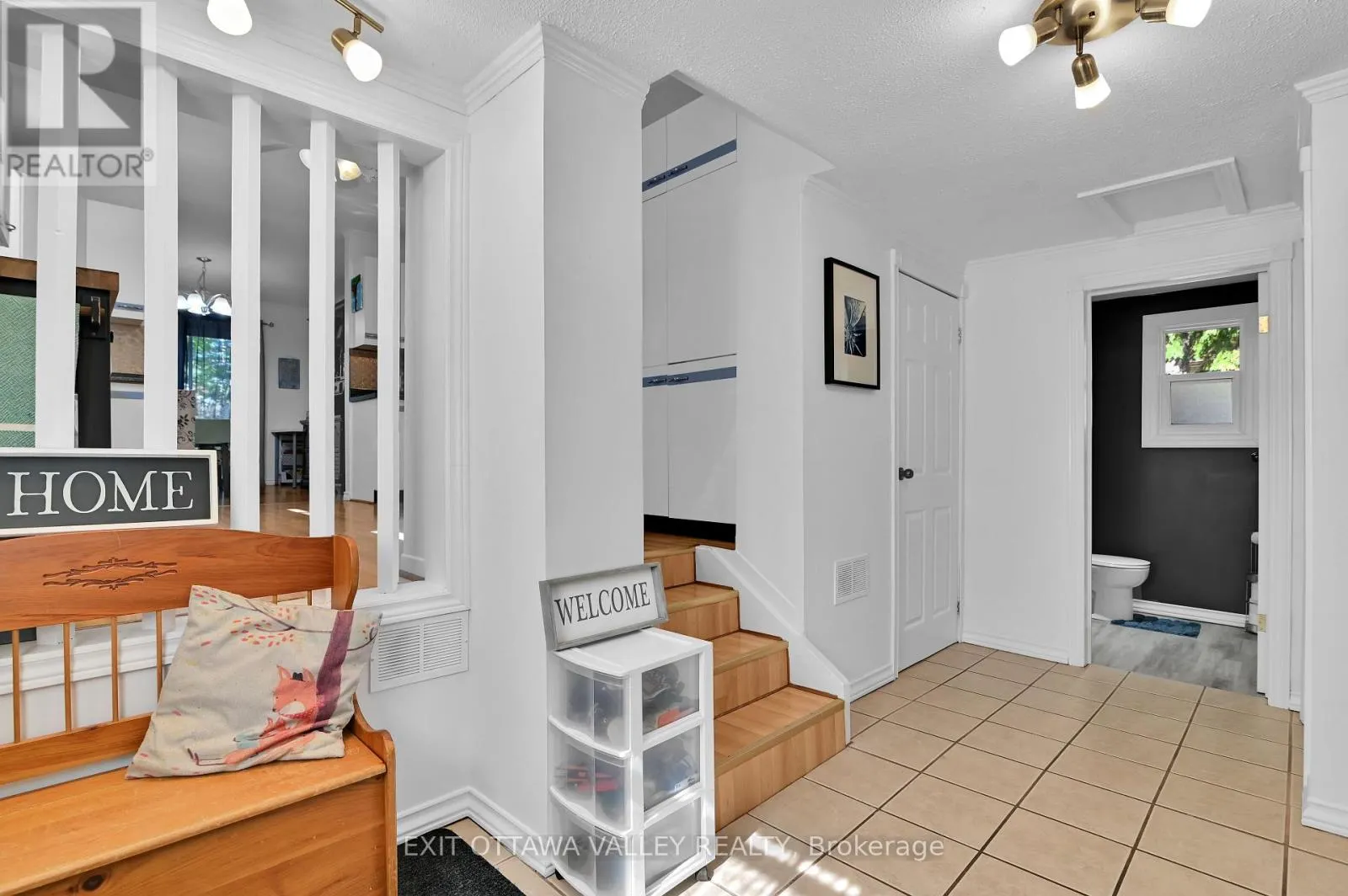 77 DORAN STREET