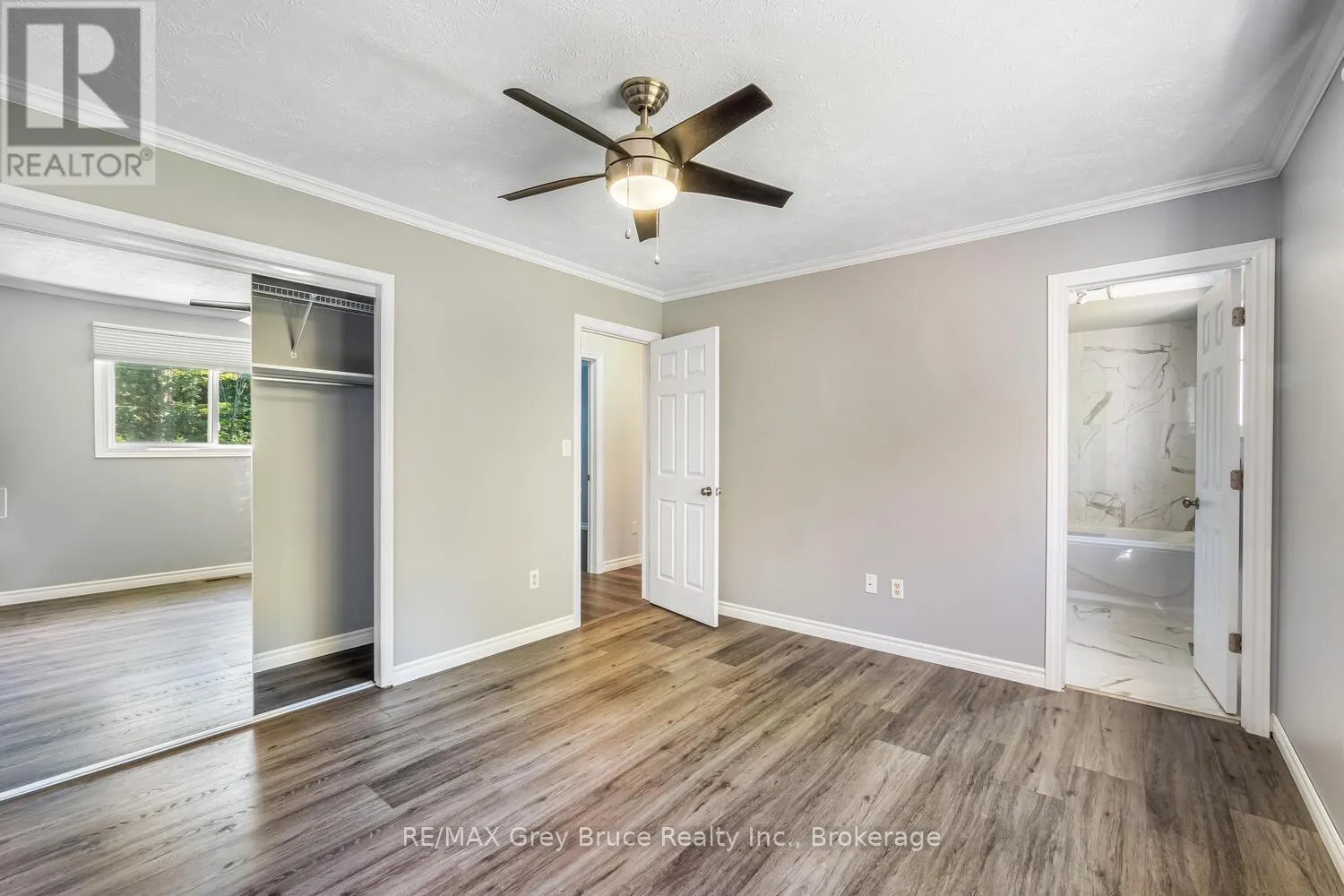 699 20TH STREET W