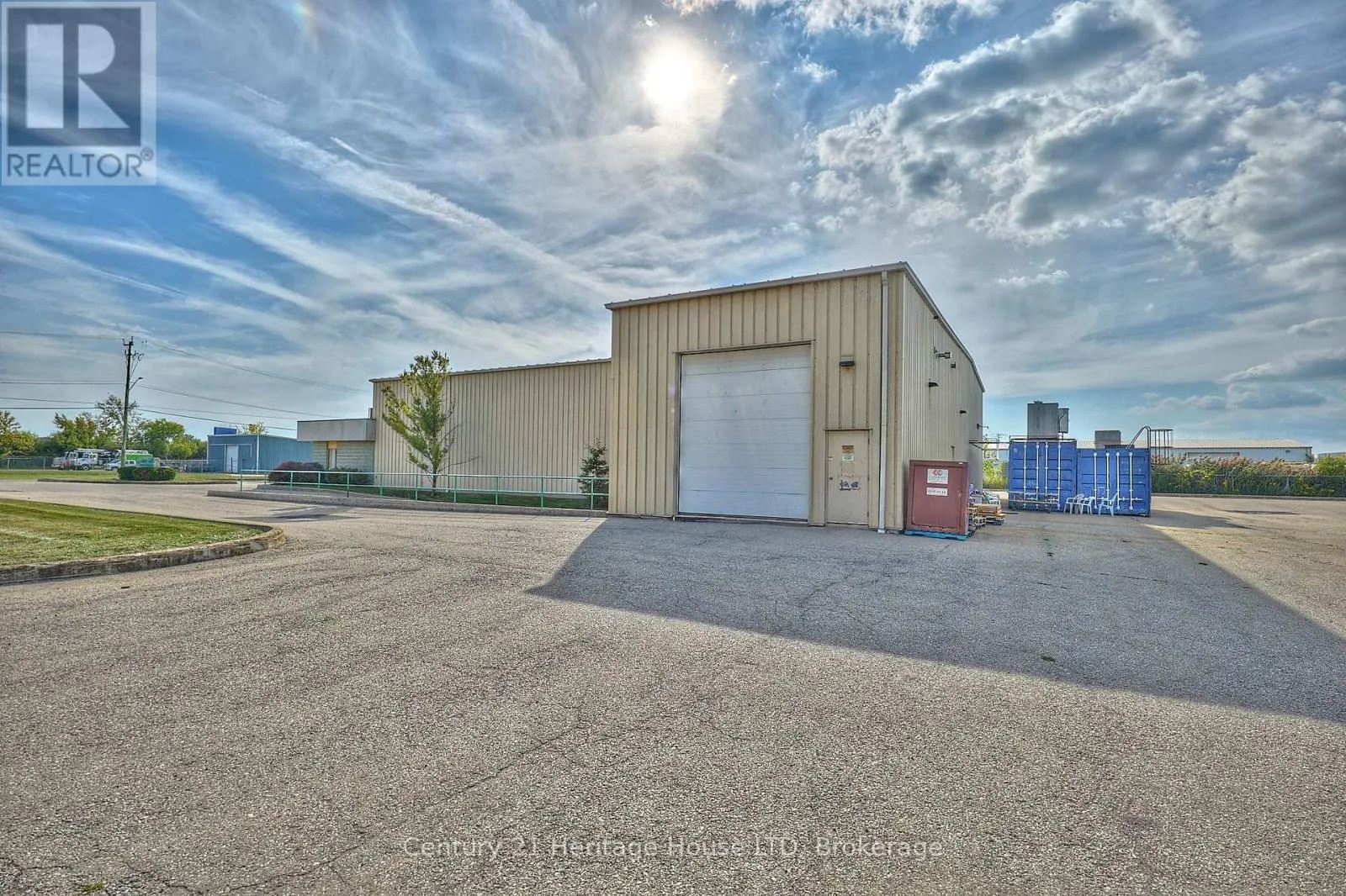 1360 COMMERCE PARKWAY