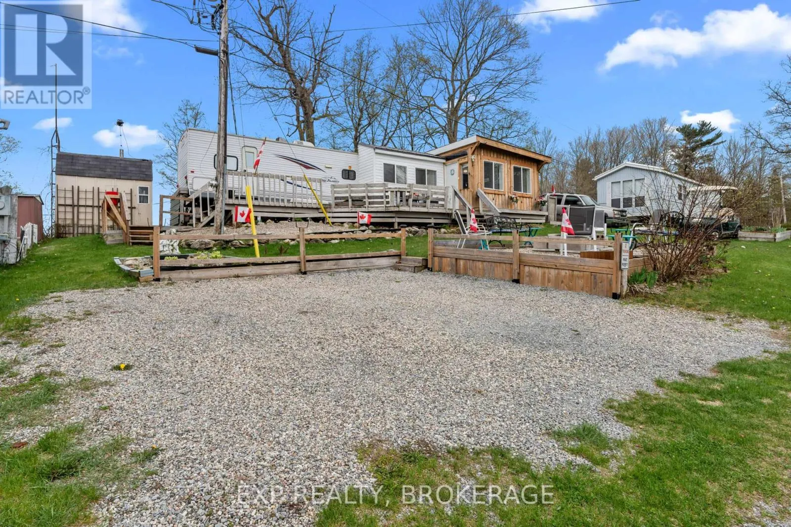 38 - 9 GLENFORD LANE, #38