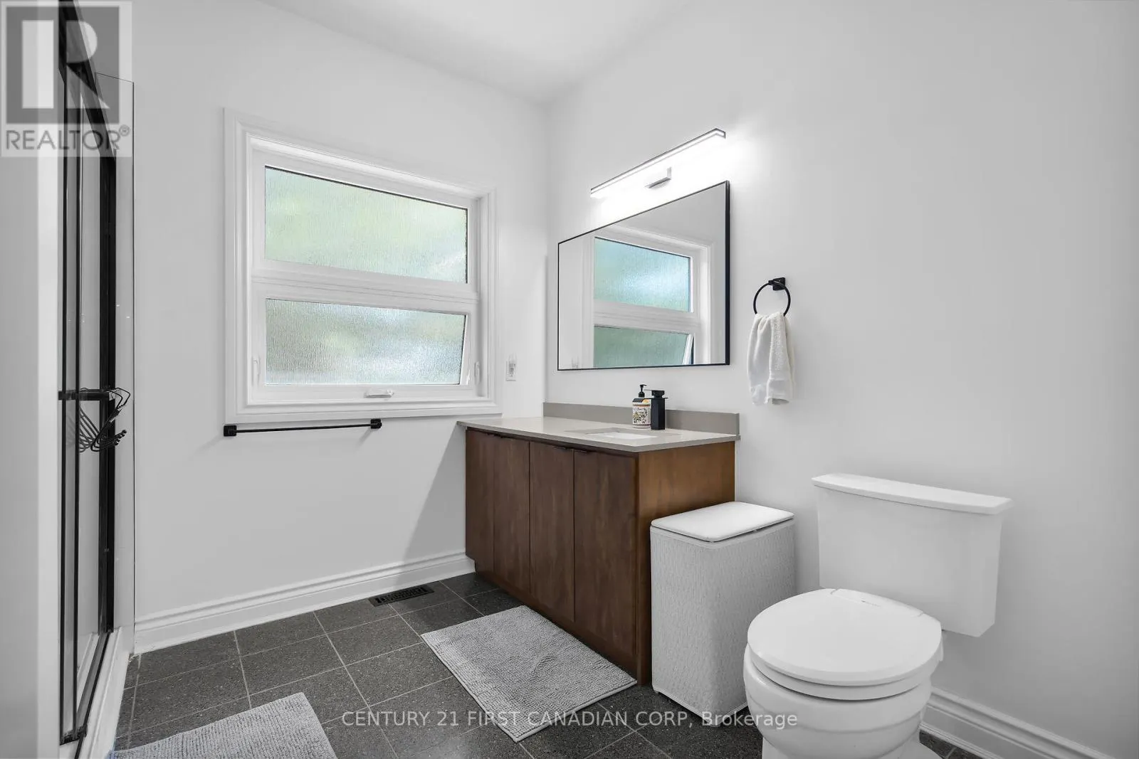 768 FRANKLINWAY CRESCENT