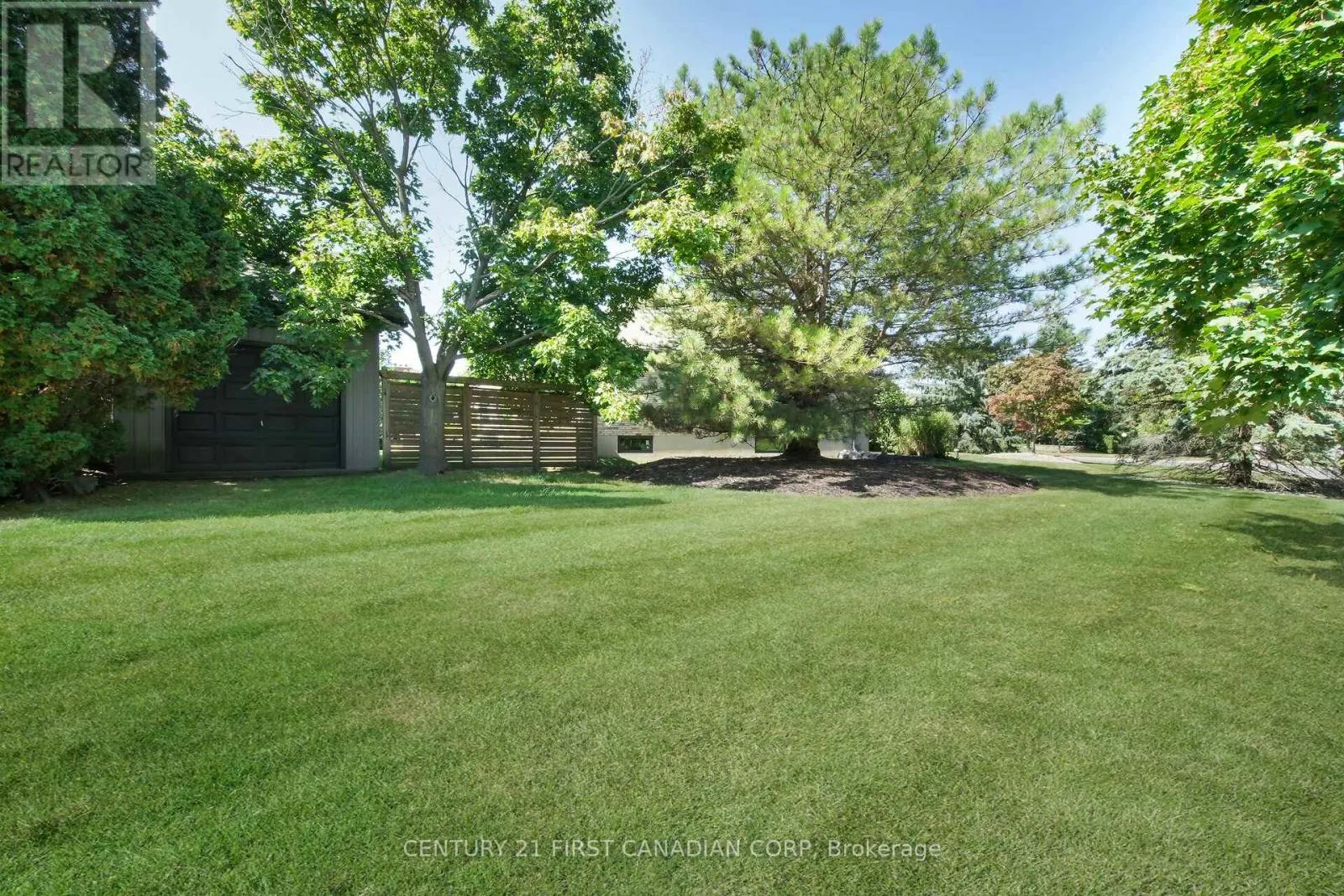 768 FRANKLINWAY CRESCENT