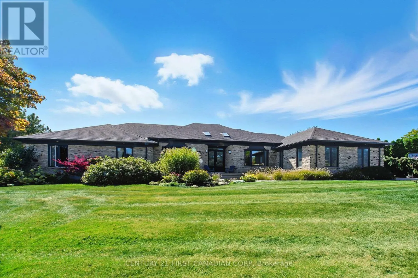 768 FRANKLINWAY CRESCENT