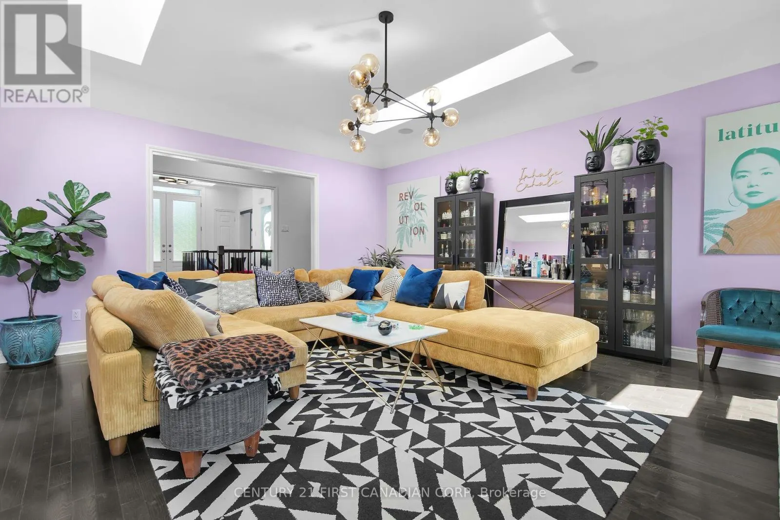768 FRANKLINWAY CRESCENT