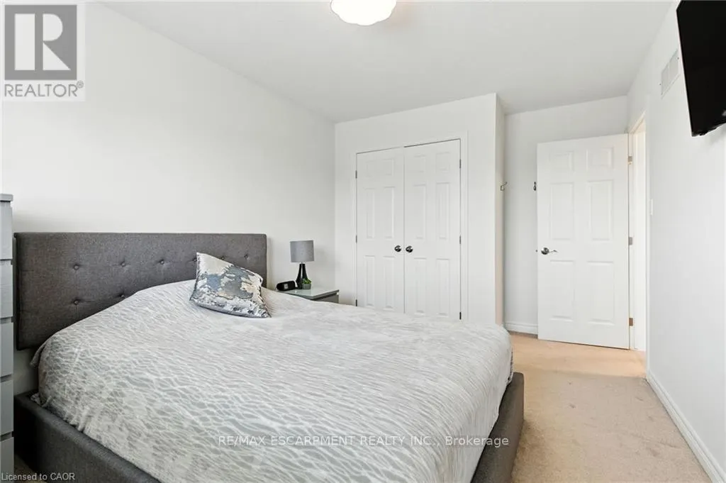 20 - 310 SOUTHBROOK DRIVE