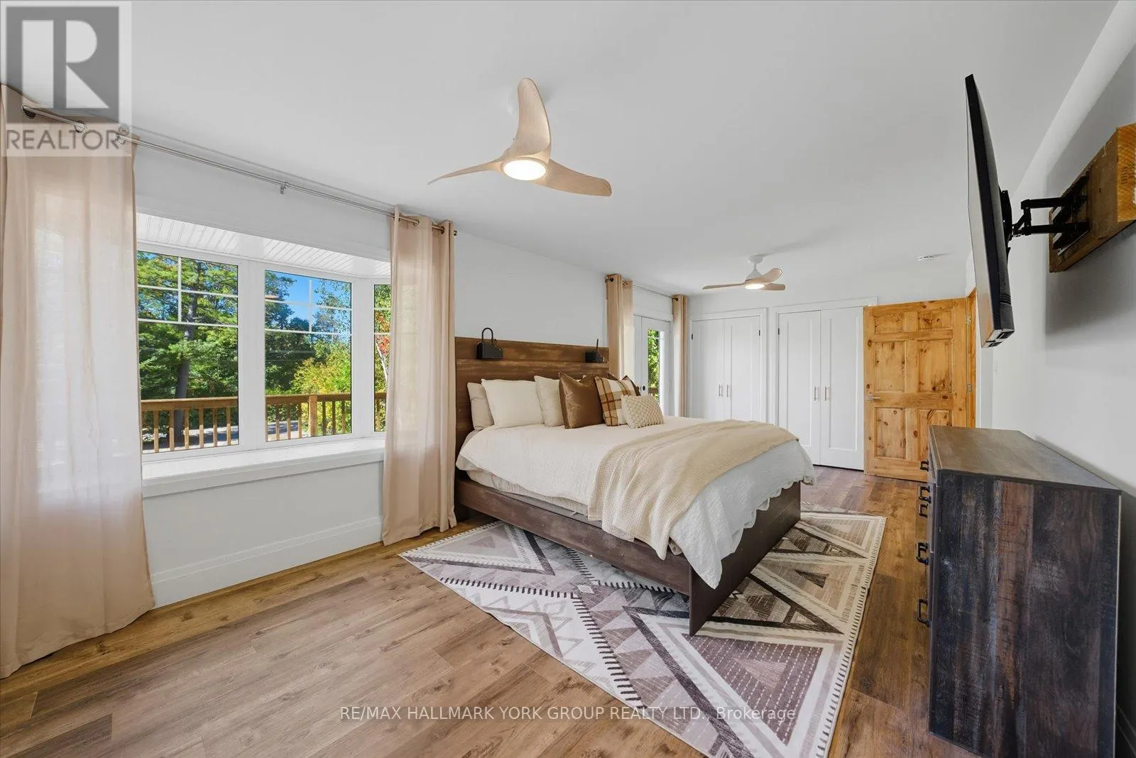 67 ANTIQUARY ROAD