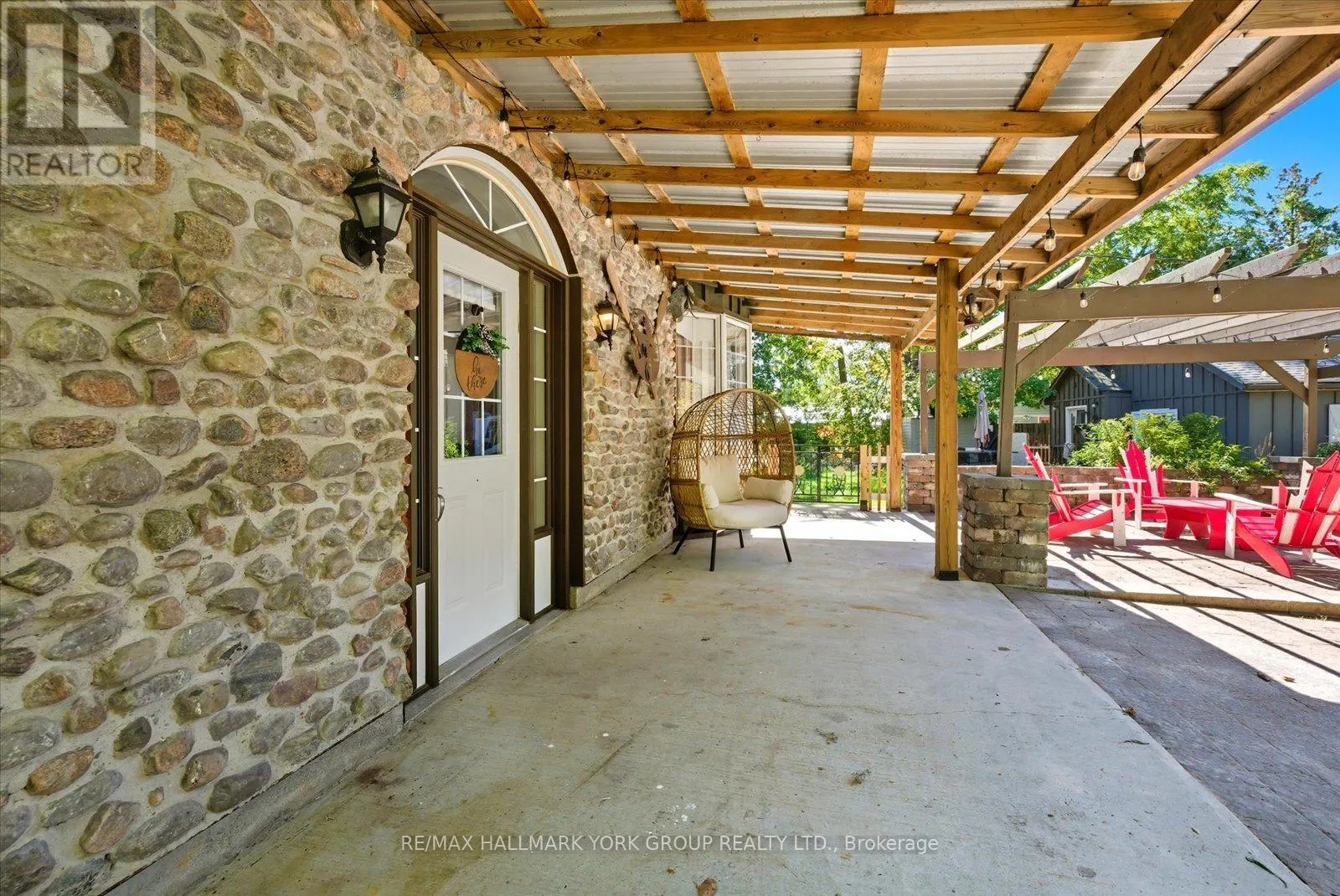 67 ANTIQUARY ROAD