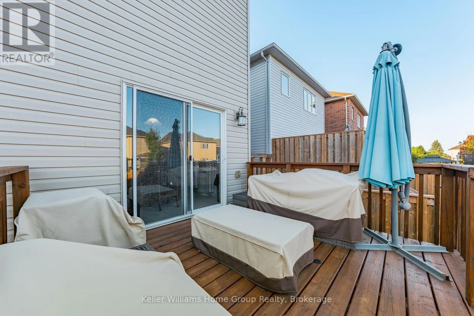 24 COURTNEY STREET