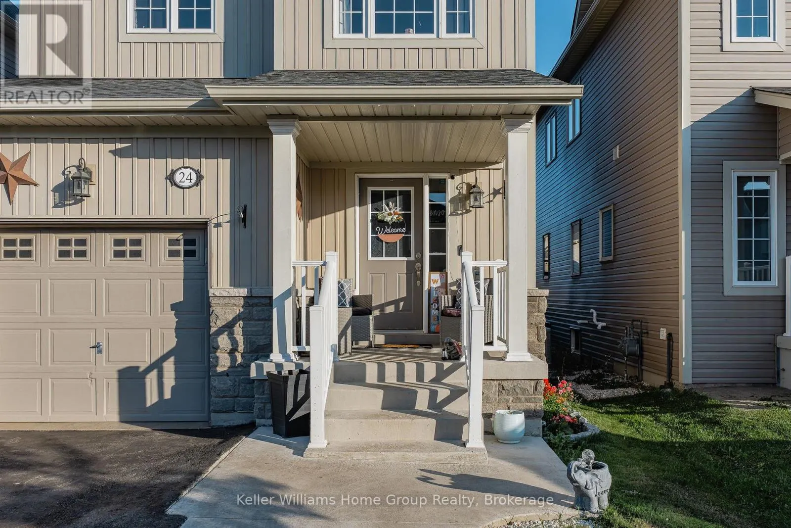 24 COURTNEY STREET