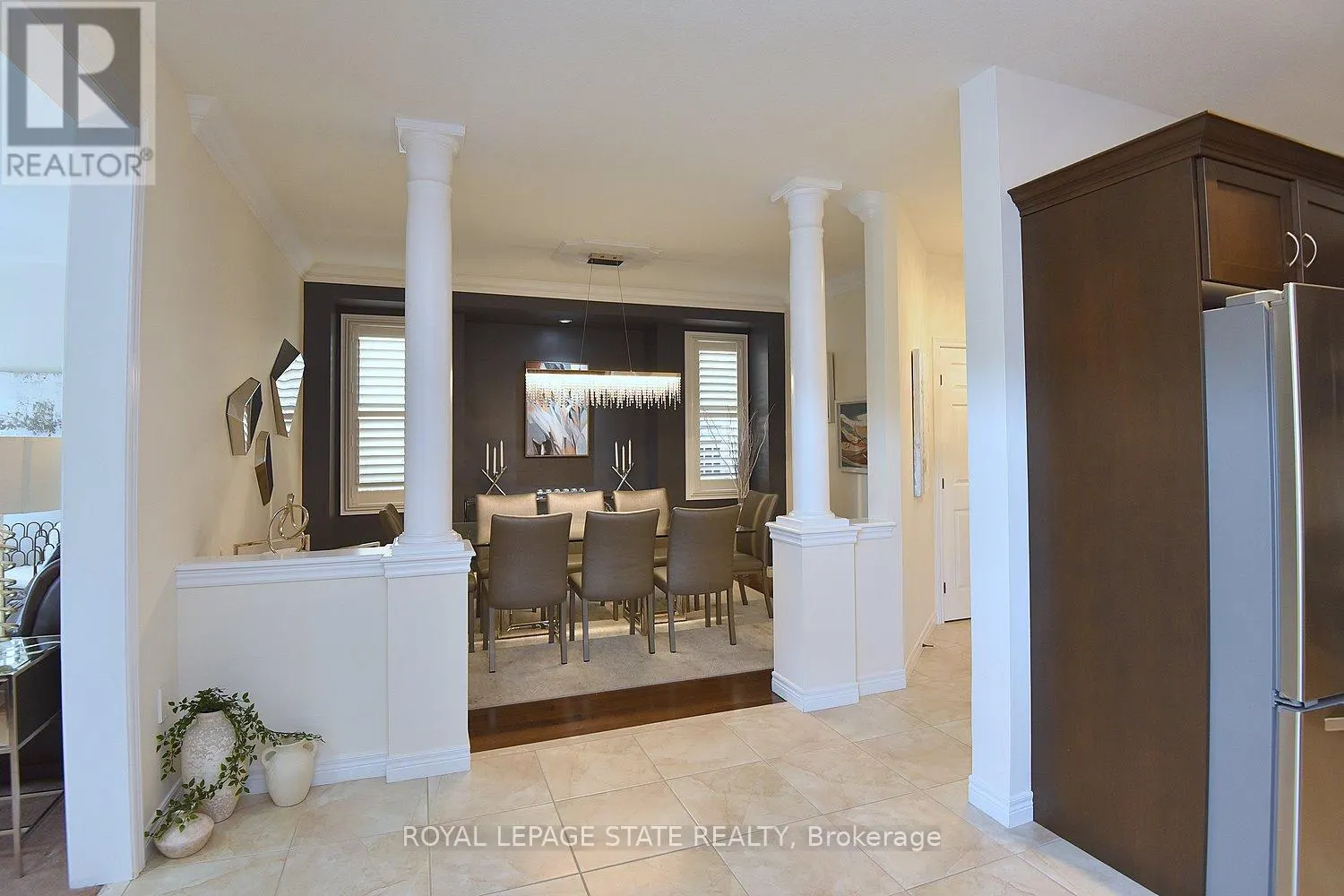 12 DEGROW CRESCENT