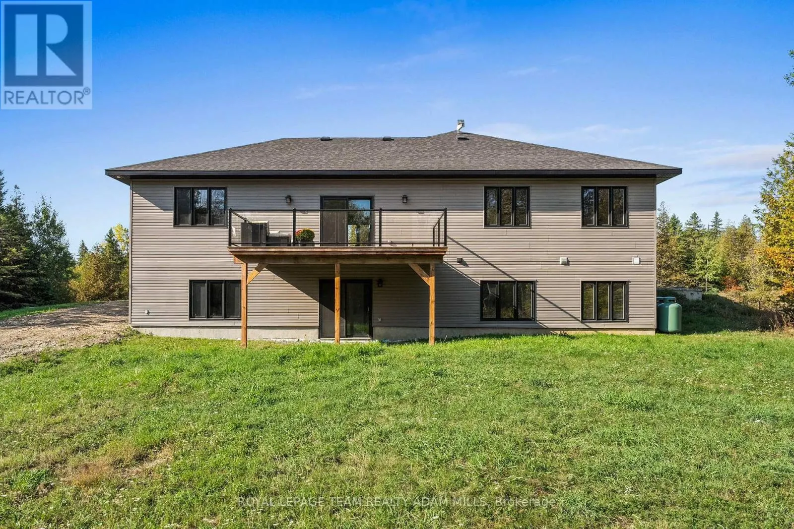 2850 MONTAGUE BOUNDARY ROAD