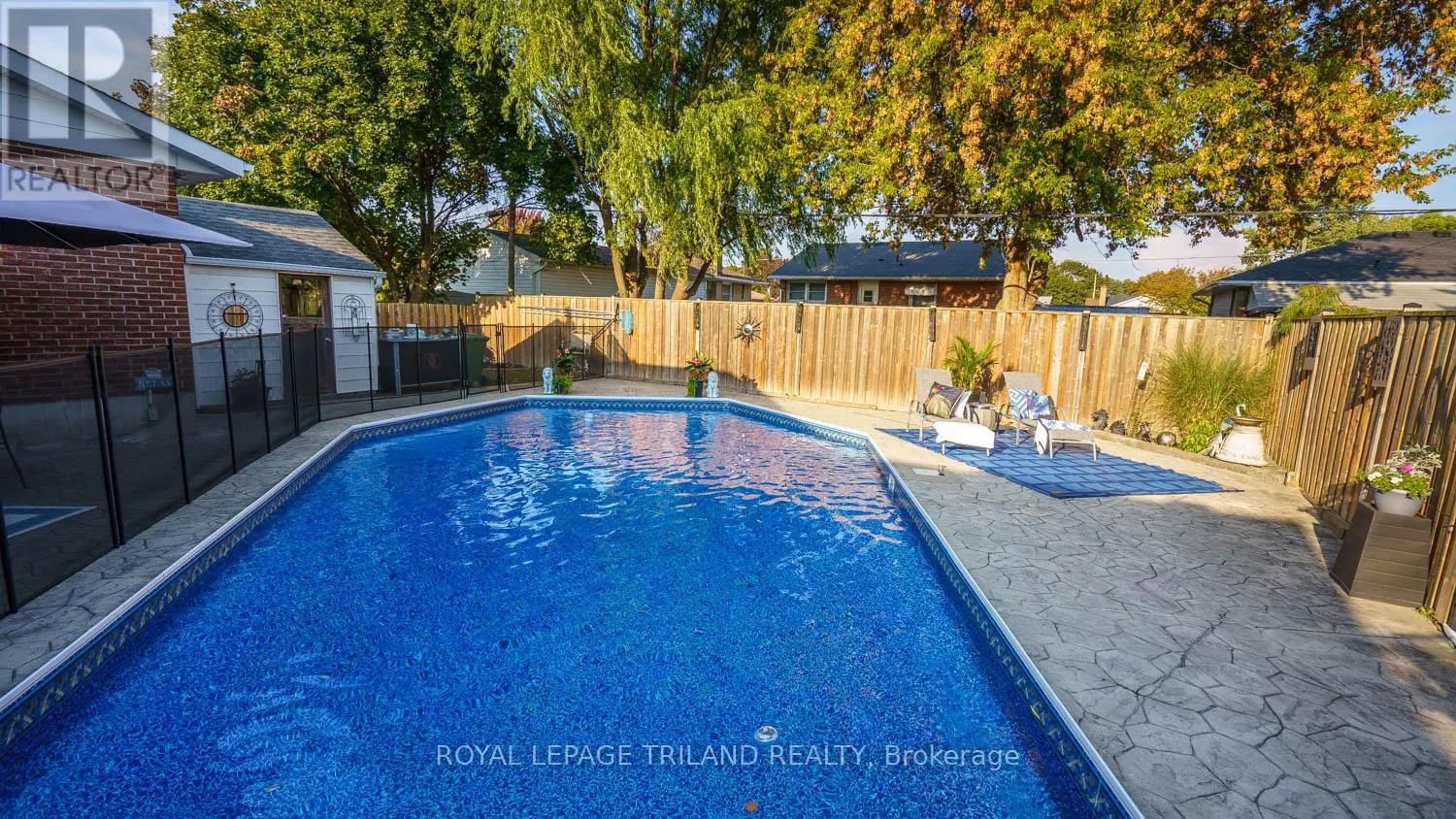 226 RAINBOW AVENUE