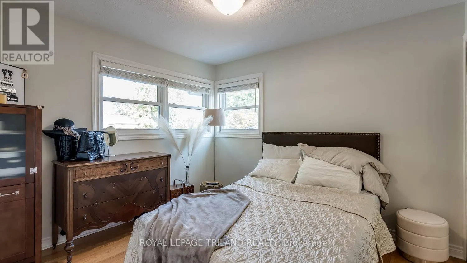 226 RAINBOW AVENUE