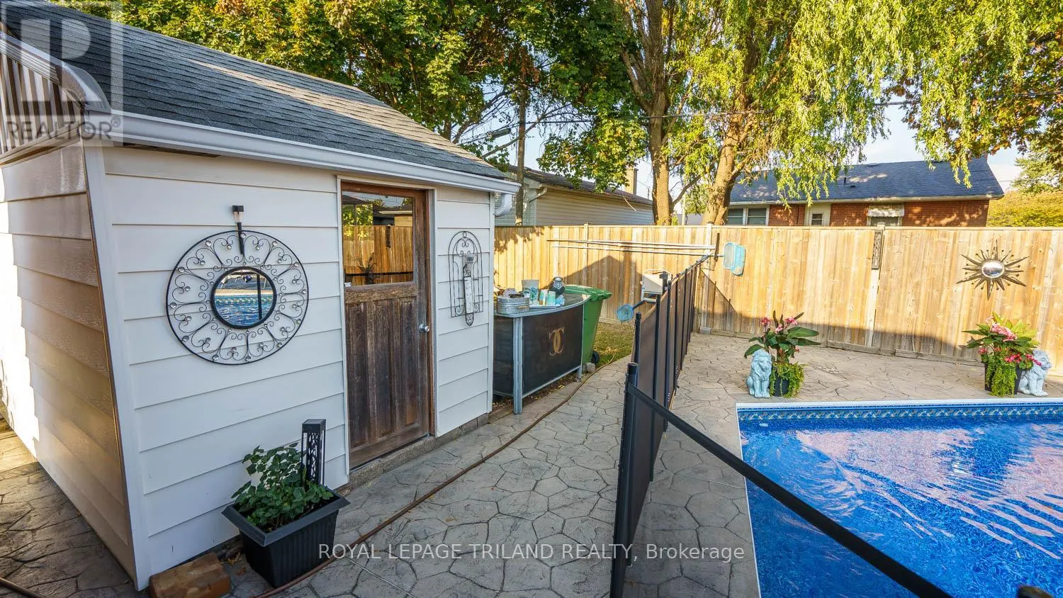 226 RAINBOW AVENUE