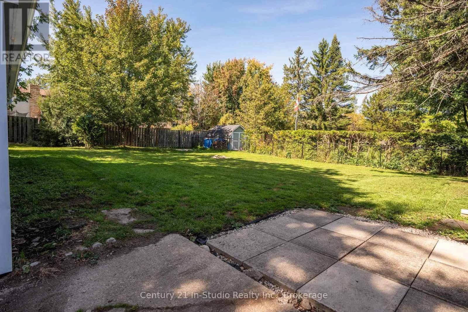 2732 3RD AVENUE W