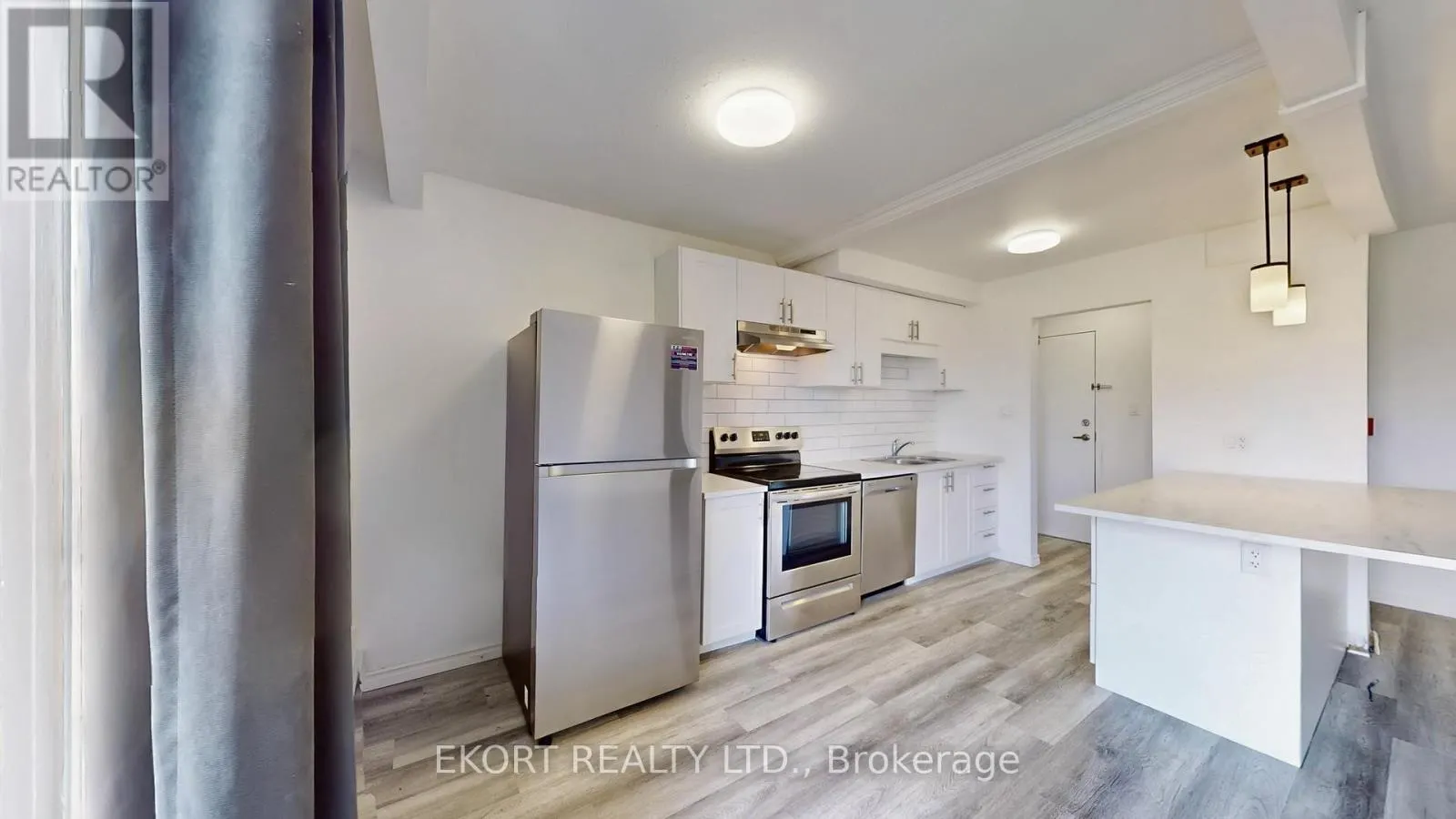 10 - 149 NORTH PARK STREET, #10