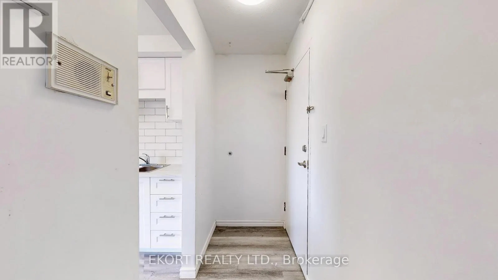 10 - 149 NORTH PARK STREET, #10