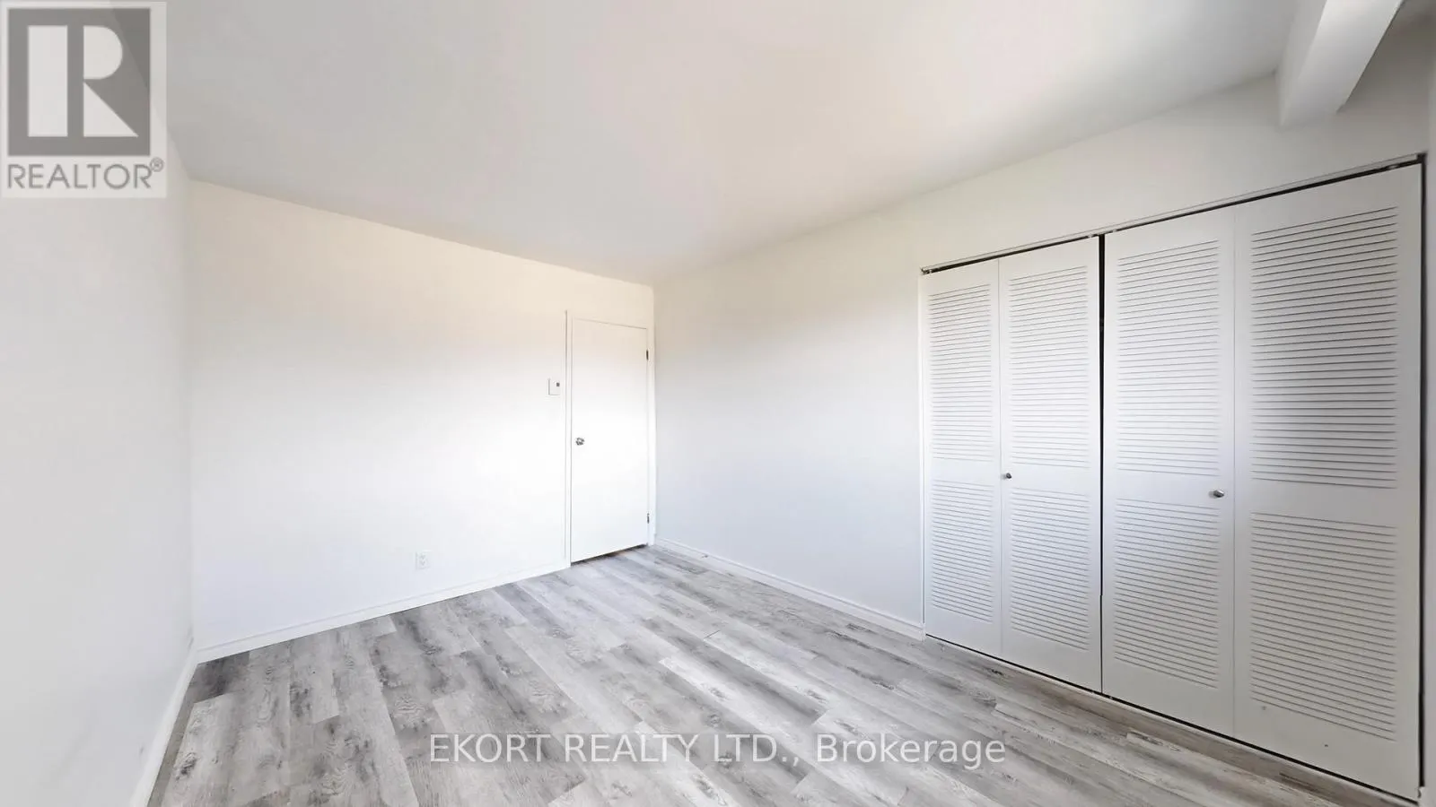 10 - 149 NORTH PARK STREET, #10