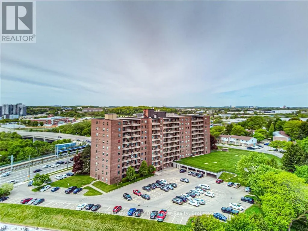 211 - 1100 COURTLAND AVENUE E, #211