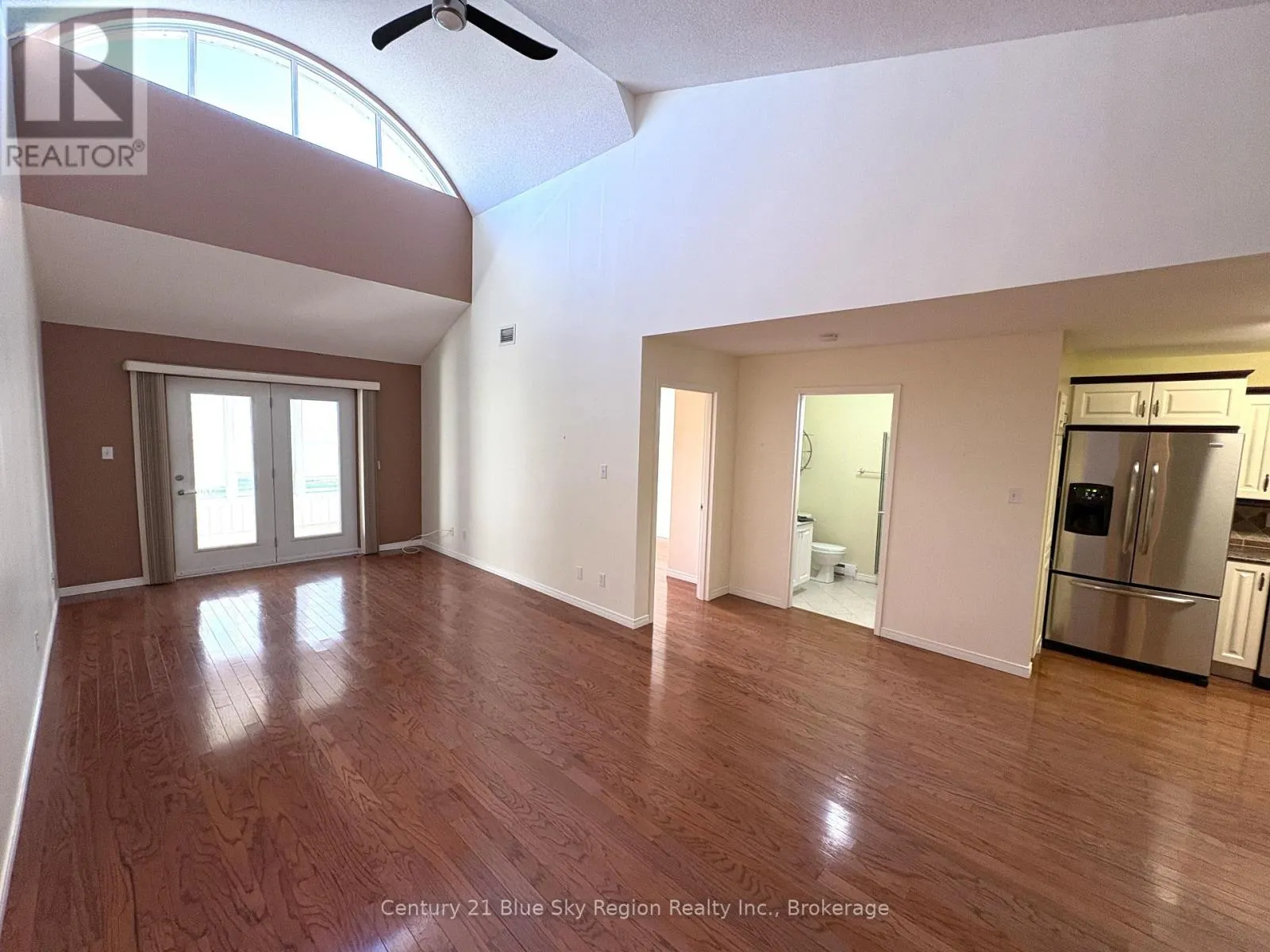 4 - 713 COURSOL ROAD, #4