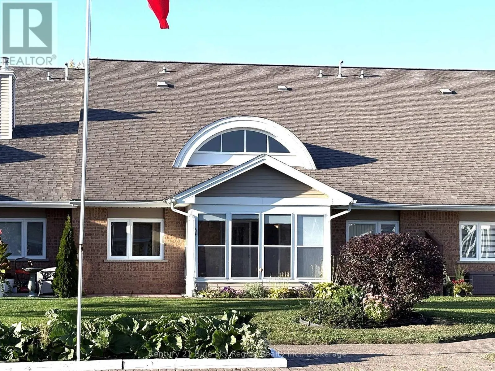 4 - 713 COURSOL ROAD, #4