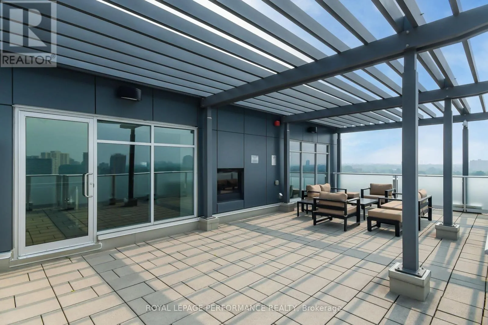 309A - 7 MARQUETTE AVENUE