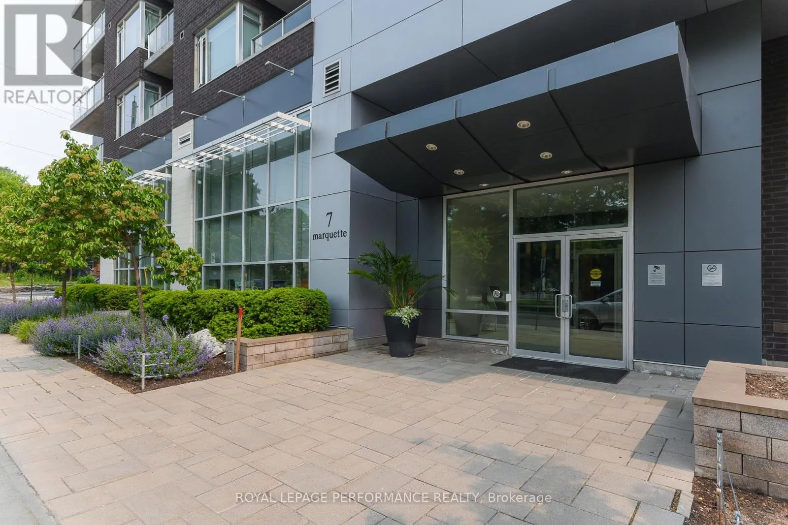 309A - 7 MARQUETTE AVENUE