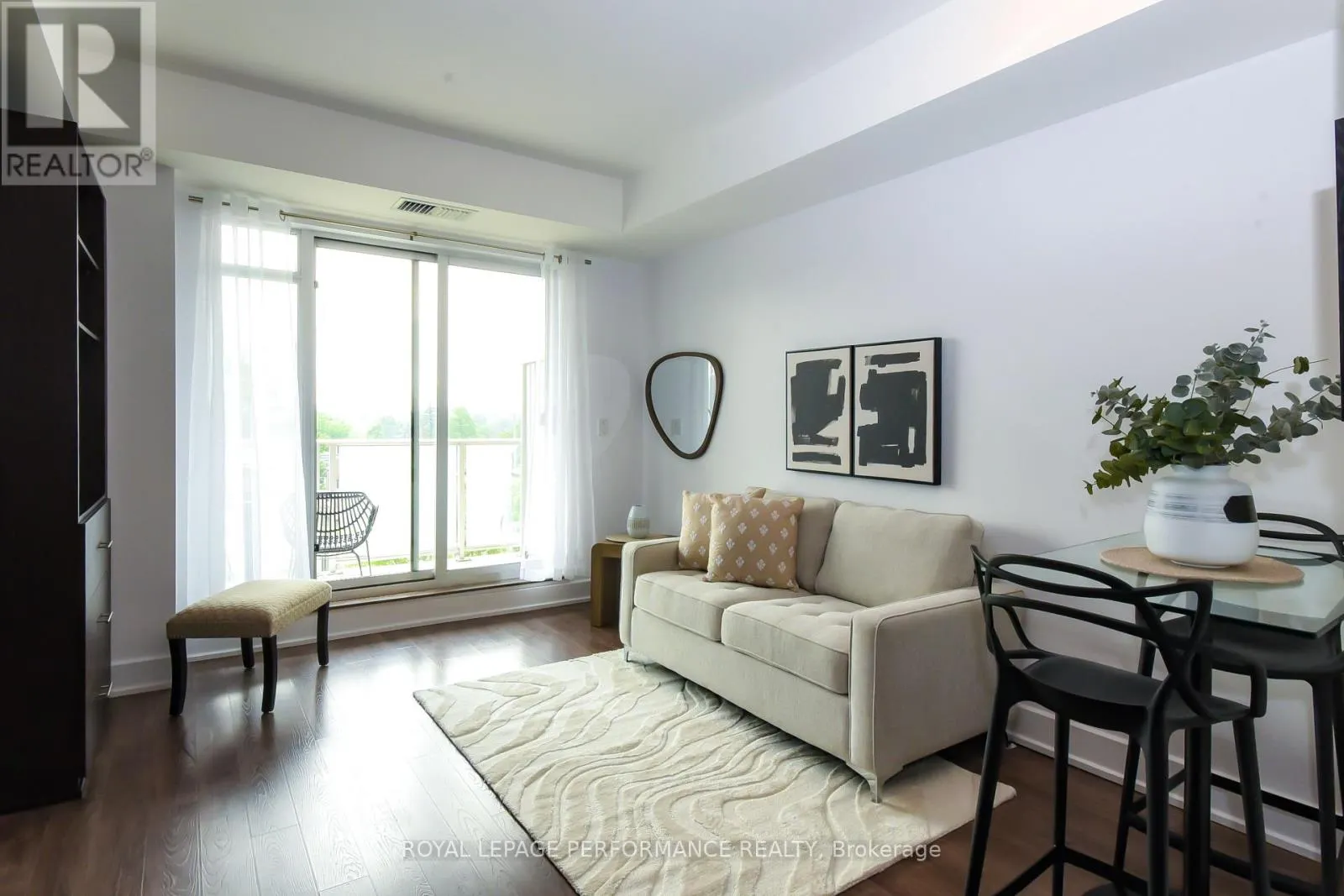 309A - 7 MARQUETTE AVENUE