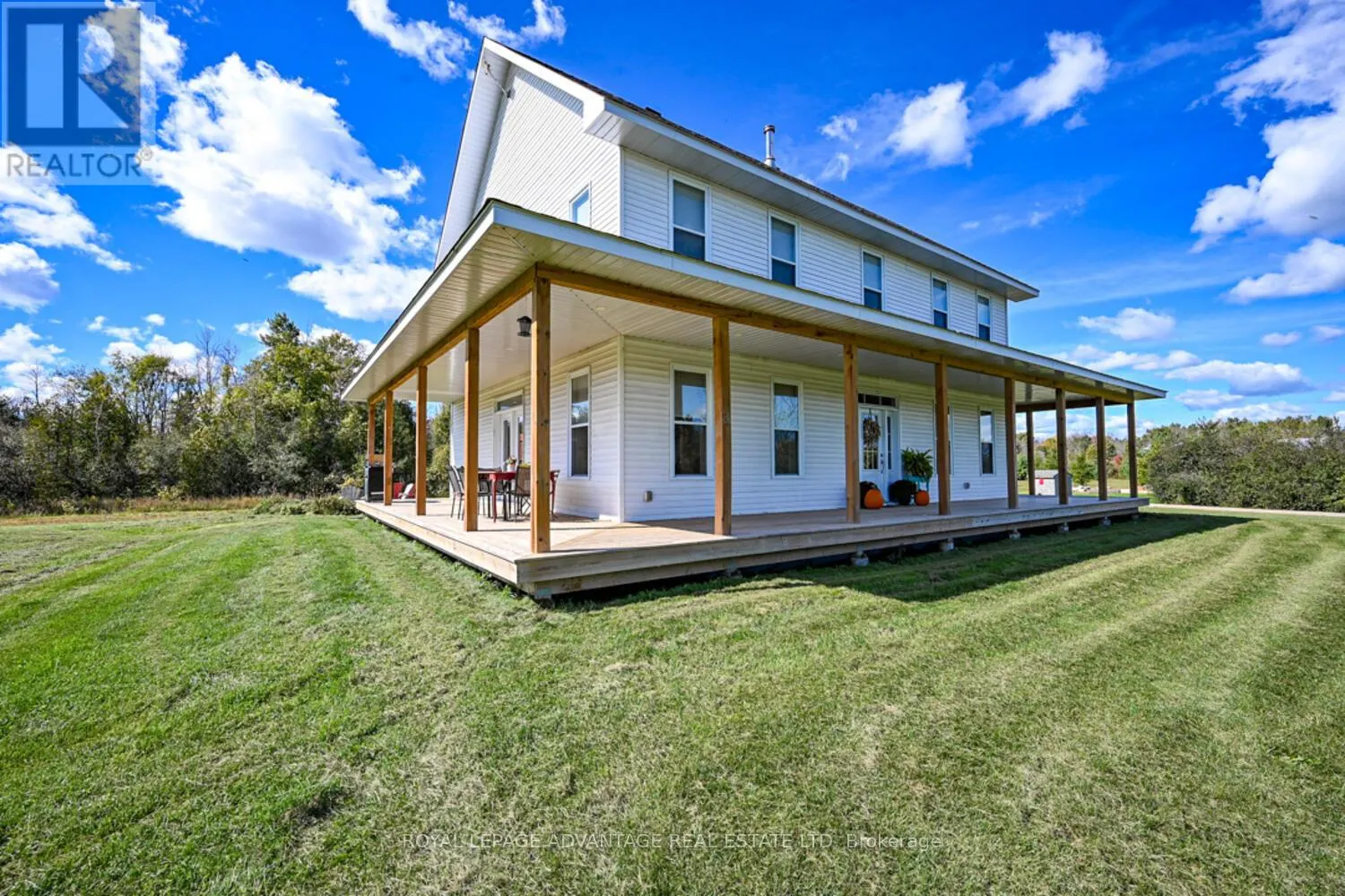 455 CHURCHILL ROAD