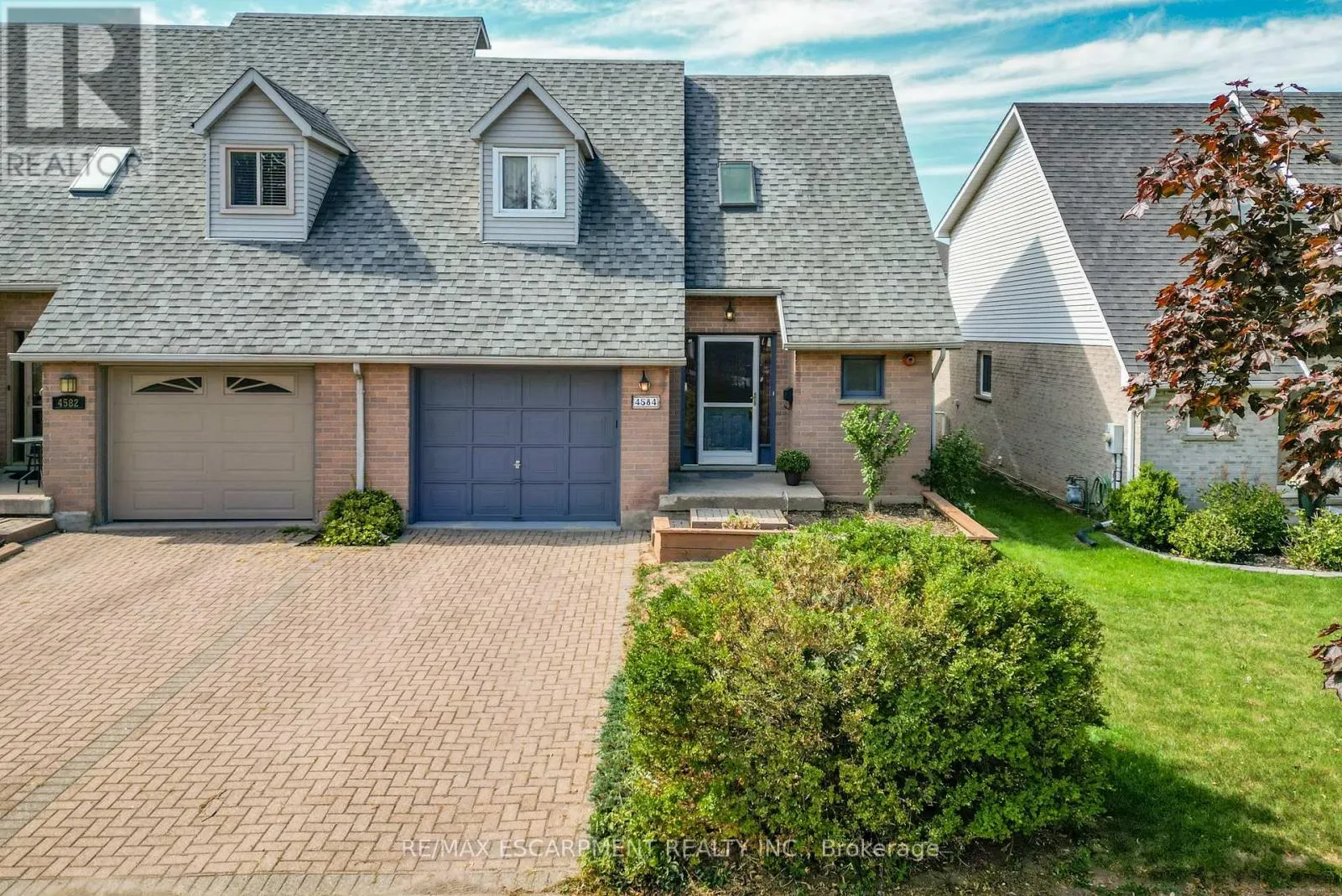 4584 JUNIPER COURT